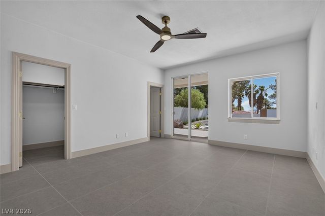 1504 Silver Oaks Street, Las Vegas, NV 89117