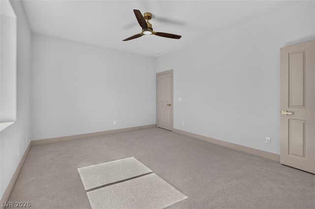1504 Silver Oaks Street, Las Vegas, NV 89117