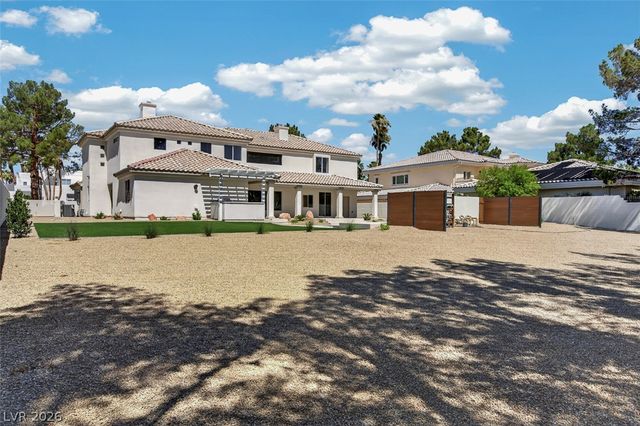 1504 Silver Oaks Street, Las Vegas, NV 89117