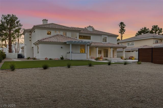 1504 Silver Oaks Street, Las Vegas, NV 89117