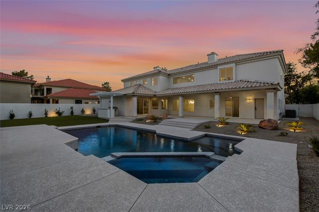 1504 Silver Oaks Street, Las Vegas, NV 89117