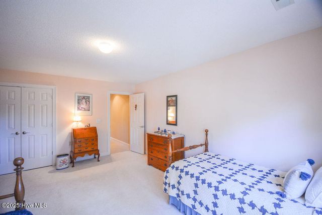 2 Hunter Court, Southern Pines, NC 28387