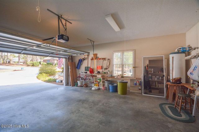 2 Hunter Court, Southern Pines, NC 28387
