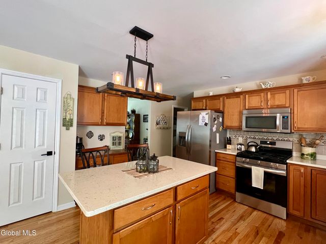 53 Native Dancer Lane, Stillwater, NY 12866