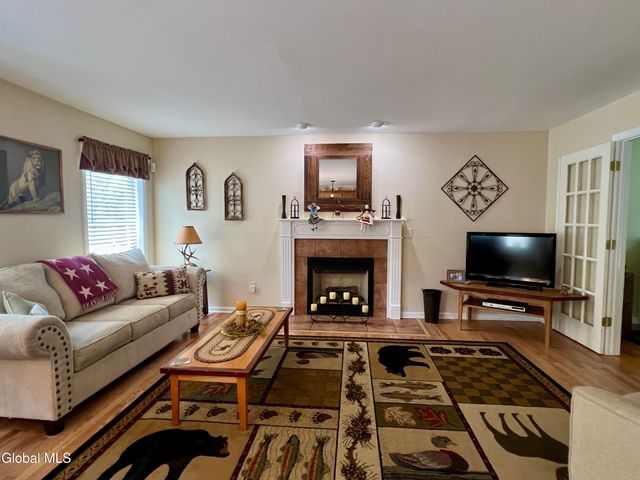 53 Native Dancer Lane, Stillwater, NY 12866