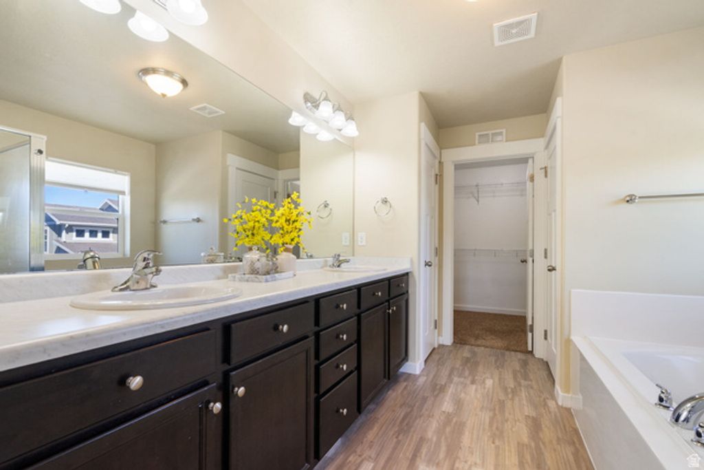 Image 26 of property listing at 15183 S LIBERTY BELL DR, Bluffdale, UT 84065