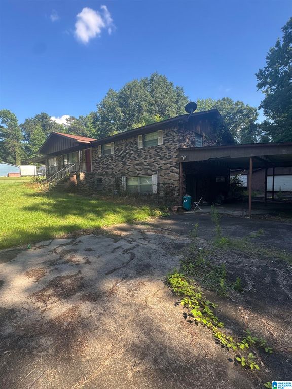 5425 CRUCE ROAD, Adamsville, AL 35005