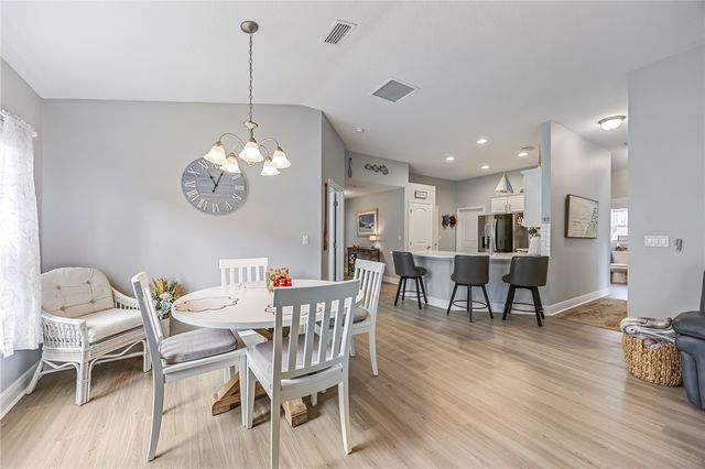 209 Briarcliff Circle, Sebastian, FL 32958