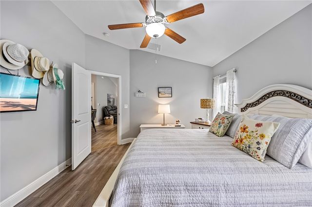 209 Briarcliff Circle, Sebastian, FL 32958