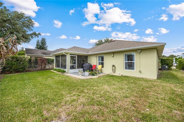 209 Briarcliff Circle, Sebastian, FL 32958