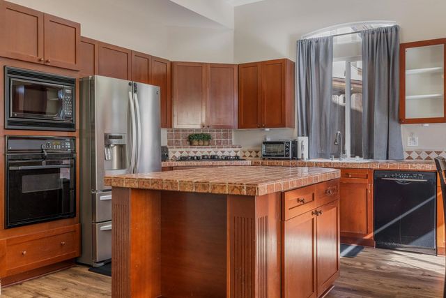 4006 Veranda Way, Modesto, CA 95357