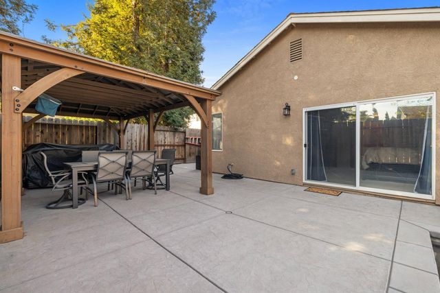 4006 Veranda Way, Modesto, CA 95357