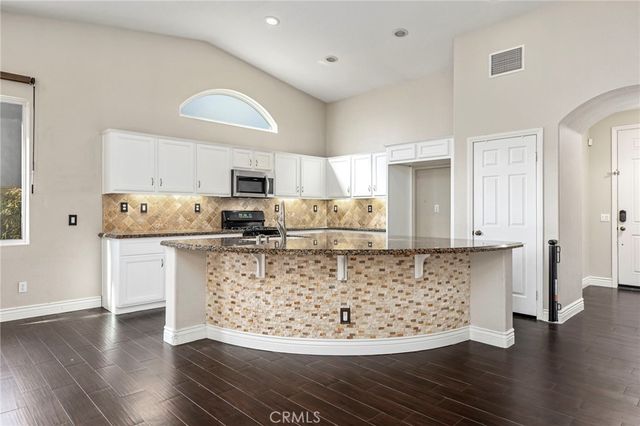 34285 Canyon Rim Drive, Lake Elsinore, CA 92532
