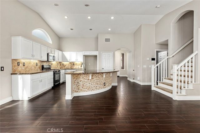 34285 Canyon Rim Drive, Lake Elsinore, CA 92532