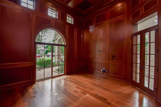 11910 Heritage Lane, Houston, TX 77024