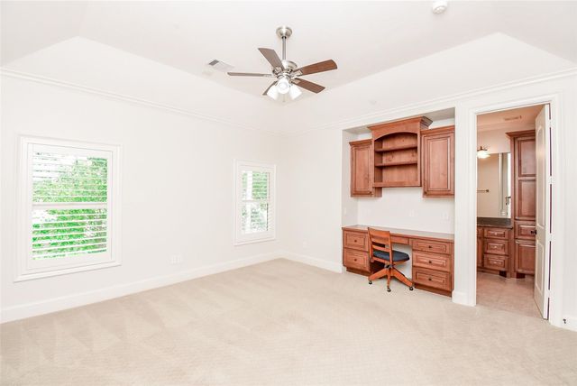 11910 Heritage Lane, Houston, TX 77024