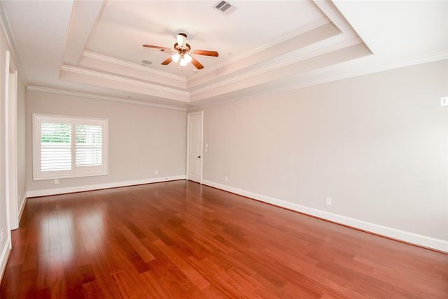 11910 Heritage Lane, Houston, TX 77024