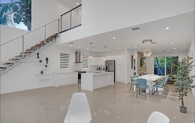 1547 Jackson, Hollywood, FL 33020