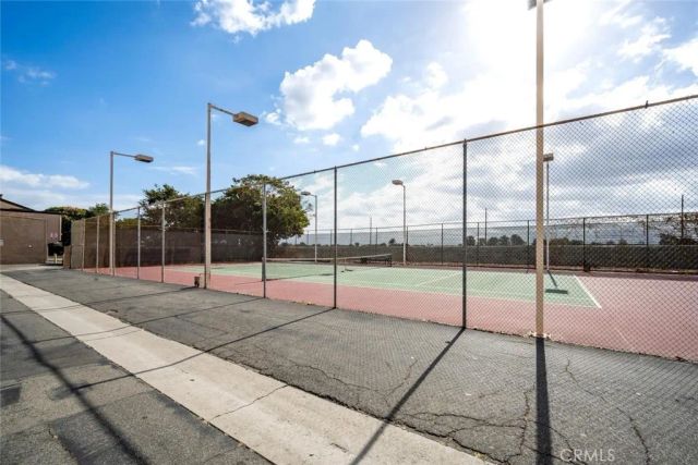 7890 E. Spring St. 15D, Long Beach, CA 90815