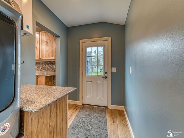 371 Washington Street, Dundee Twp, MI 48131