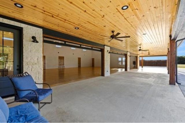 4251 Refuge Road, Sherman, TX 75092