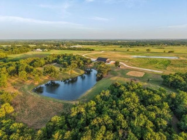 4251 Refuge Road, Sherman, TX 75092