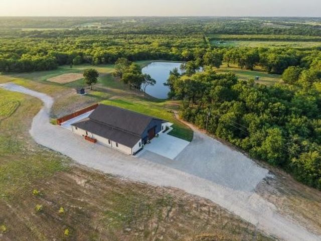 4251 Refuge Road, Sherman, TX 75092