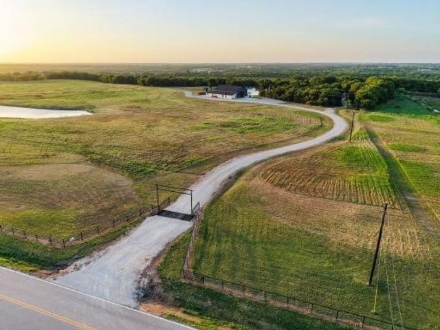 4251 Refuge Road, Sherman, TX 75092