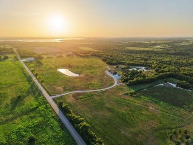 4251 Refuge Road, Sherman, TX 75092