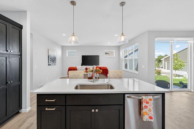 2186 Rosenberg Lane, Sun Prairie, WI 53590