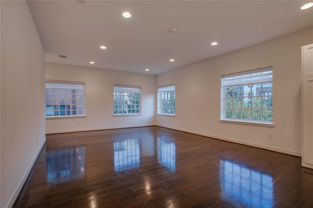 602 Finley Court, Dallas, TX 75208