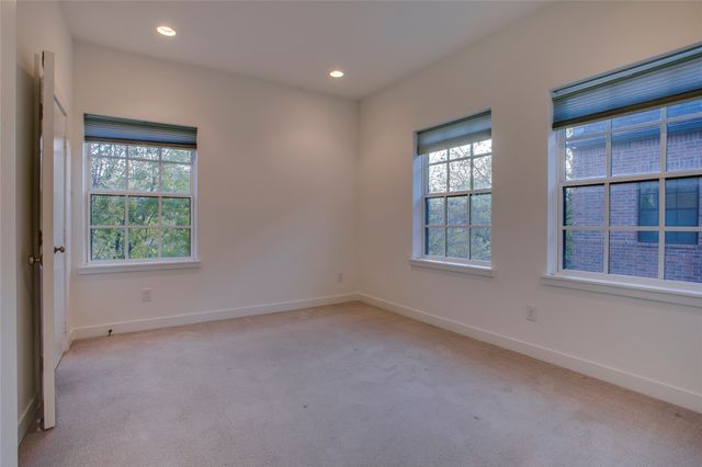 602 Finley Court, Dallas, TX 75208