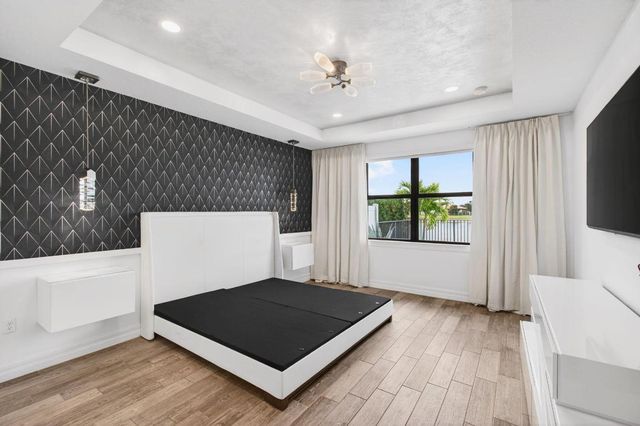 8305 Pedigree Circle, Lake Worth, FL 33467