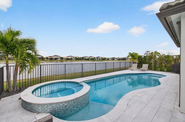 8305 Pedigree Circle, Lake Worth, FL 33467