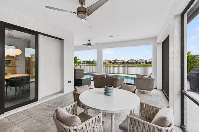 8305 Pedigree Circle, Lake Worth, FL 33467