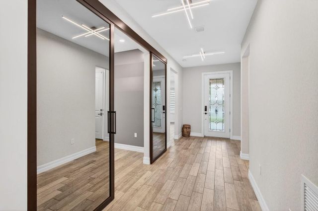 8305 Pedigree Circle, Lake Worth, FL 33467