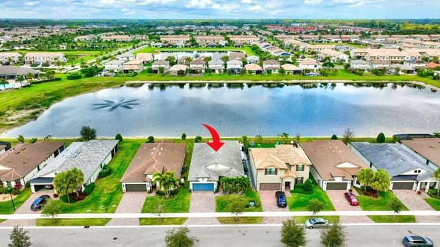 8305 Pedigree Circle, Lake Worth, FL 33467