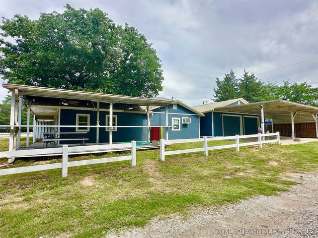 5112 Oakwood Drive, Kingston, OK 73439