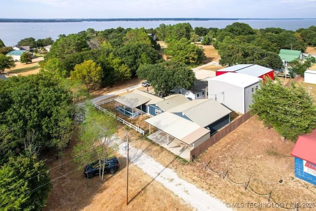 5112 Oakwood Drive, Kingston, OK 73439