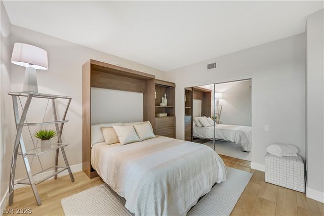 322 Karen Avenue 2902, Las Vegas, NV 89109