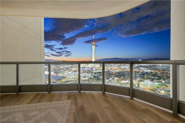 322 Karen Avenue 2902, Las Vegas, NV 89109