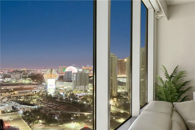 322 Karen Avenue 2902, Las Vegas, NV 89109