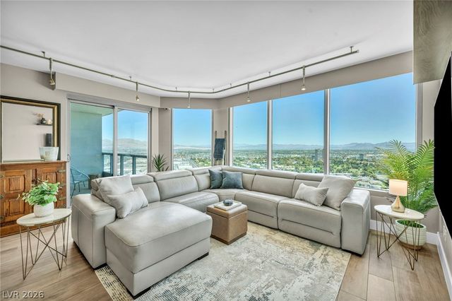 322 Karen Avenue 2902, Las Vegas, NV 89109
