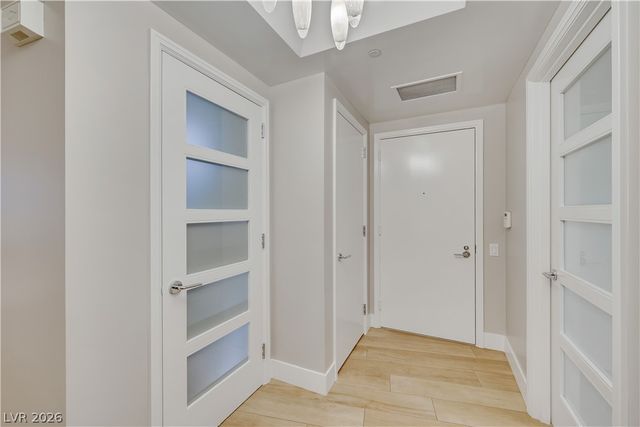 322 Karen Avenue 2902, Las Vegas, NV 89109