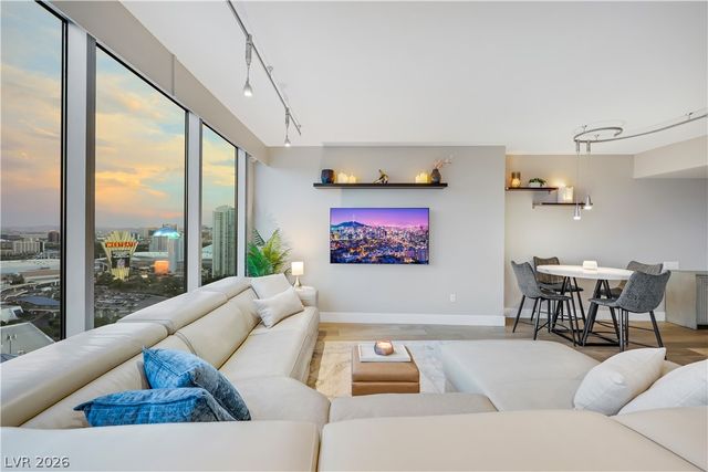 322 Karen Avenue 2902, Las Vegas, NV 89109