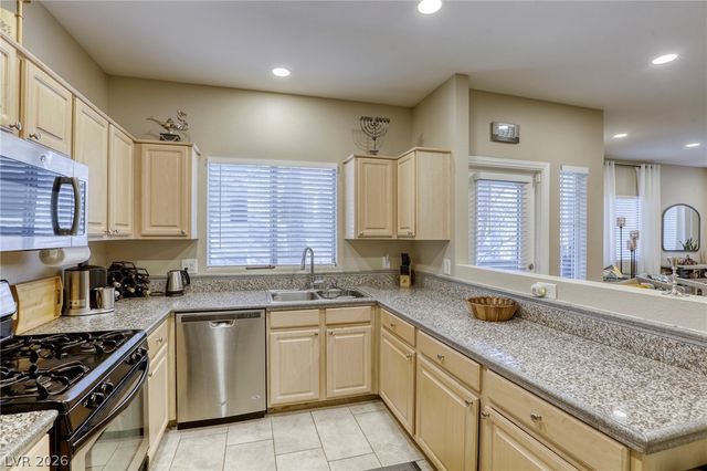 5250 South Rainbow Boulevard 2032, Las Vegas, NV 89118