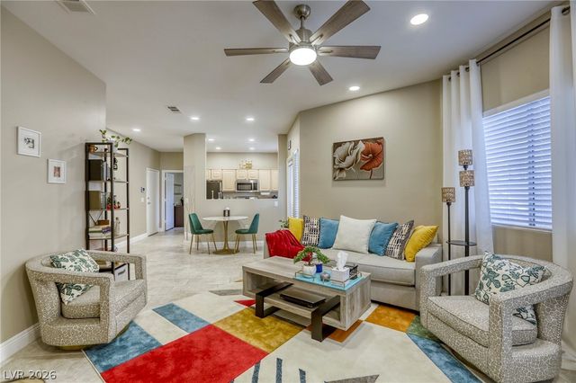 5250 South Rainbow Boulevard 2032, Las Vegas, NV 89118