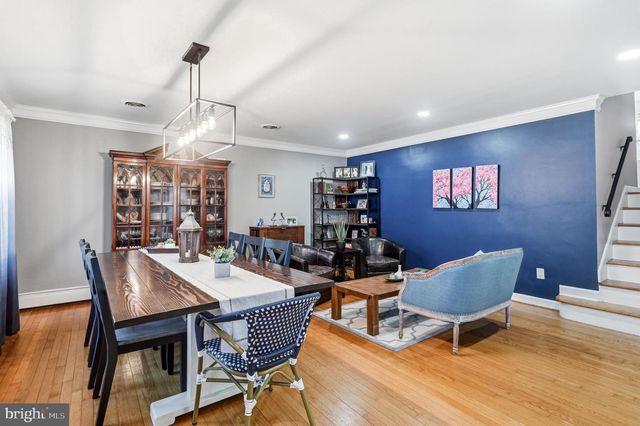 242 CENTER ST, Moorestown, NJ 08057