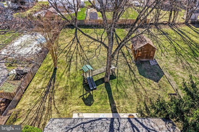 242 CENTER ST, Moorestown, NJ 08057