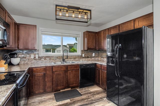 531 E 3rd Street, Huxley, IA 50124